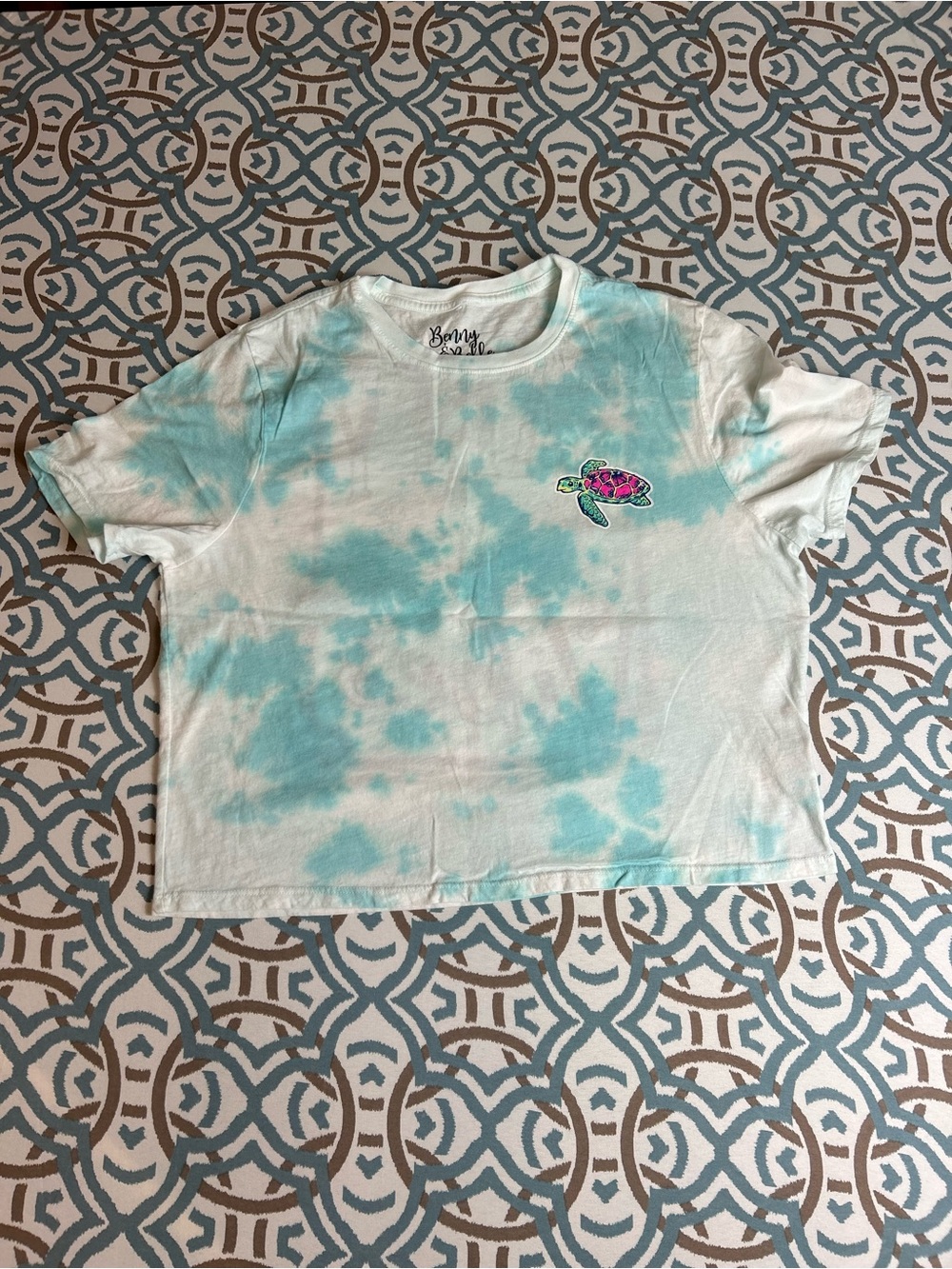 Light Blue Tie-Dye Sea Turtle Short Sleeve Tee